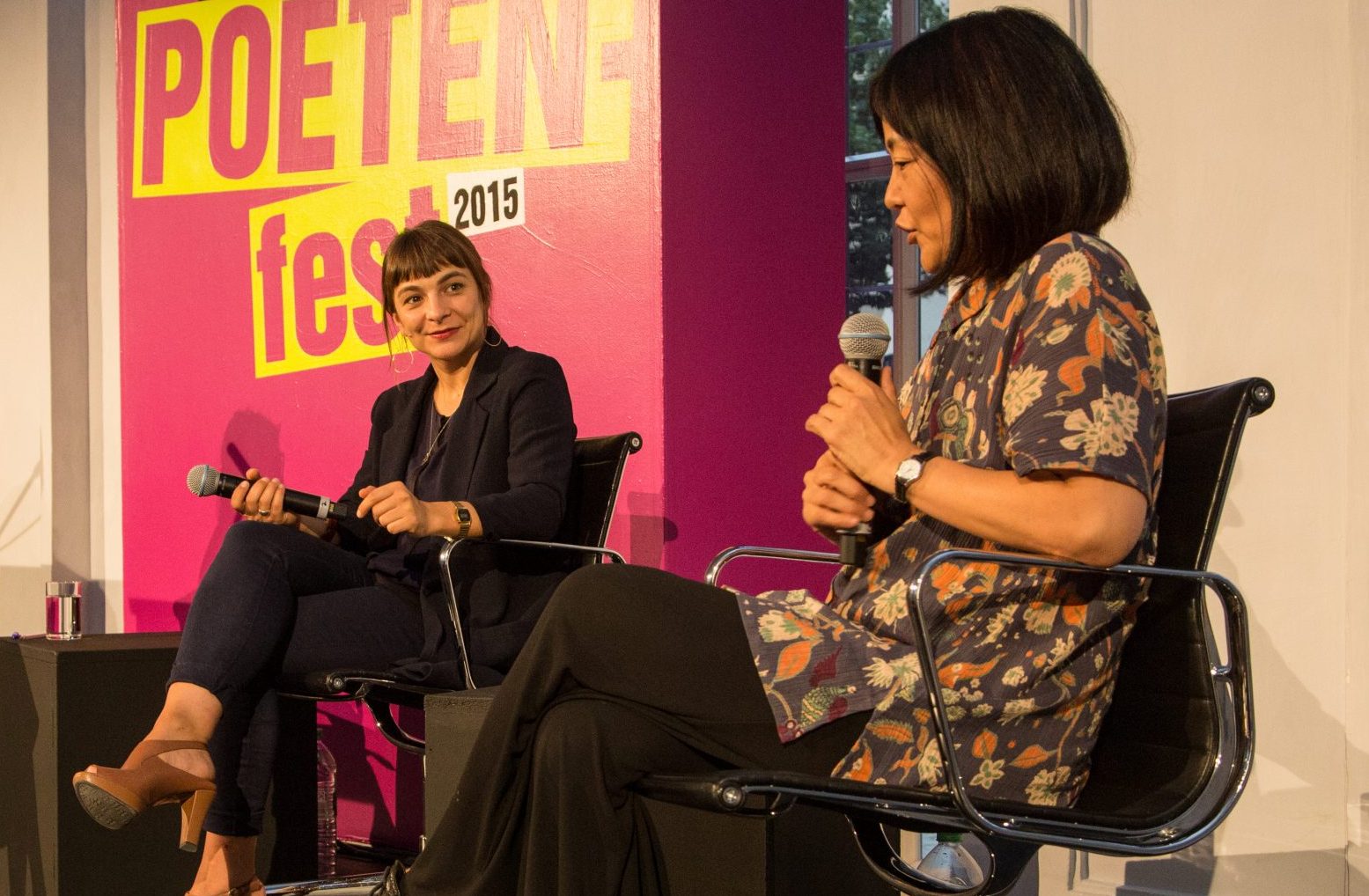 Uljana Wolf und Yoko Tawada auf dem Podium beim Poetenfest 2015